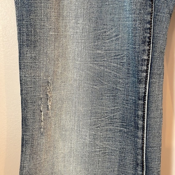 Rerock For Express Jeans SZ 8R Stretch Distressed Bootcut Design on Pockets - Picture 5 of 13
